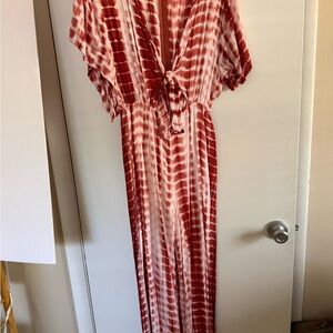 Red and White Tie-Dye Maxi Jumper